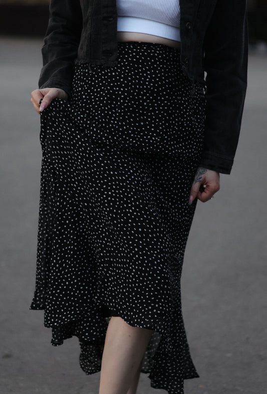 Jesenia Polka Dot Maxi Skirt- Black