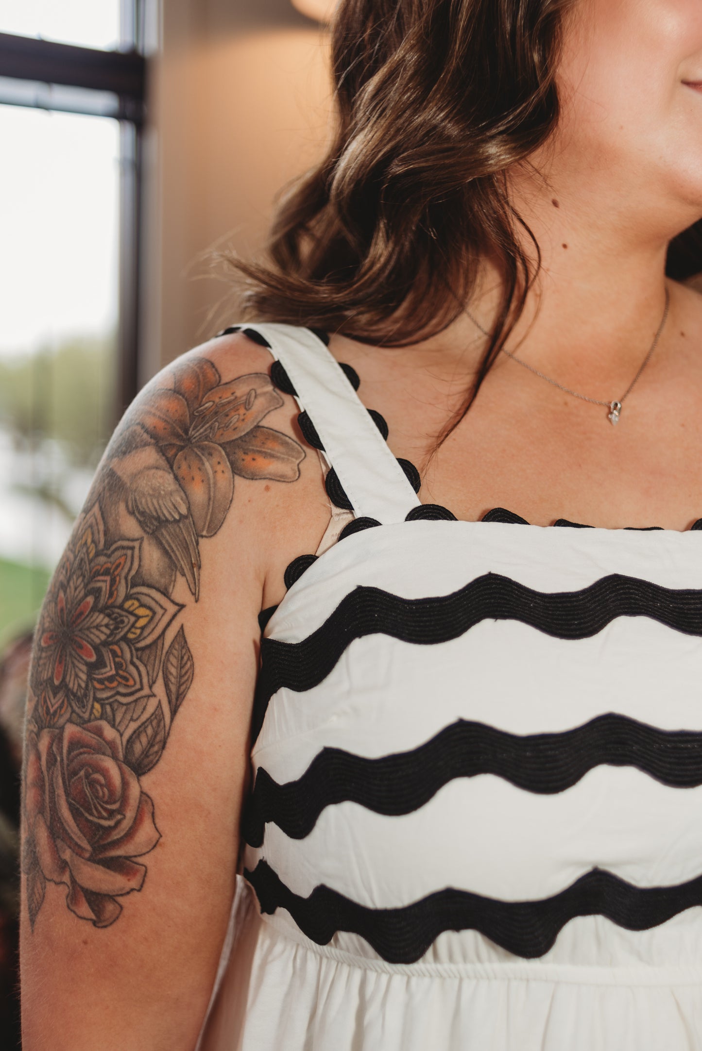 + Amren Wavy Detail Midi Dress